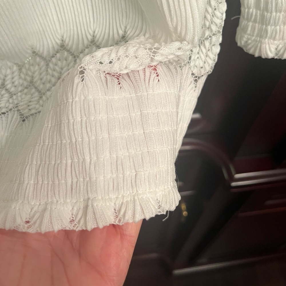 Off the Shoulder White Lace Blouse - Picture 5 of 6